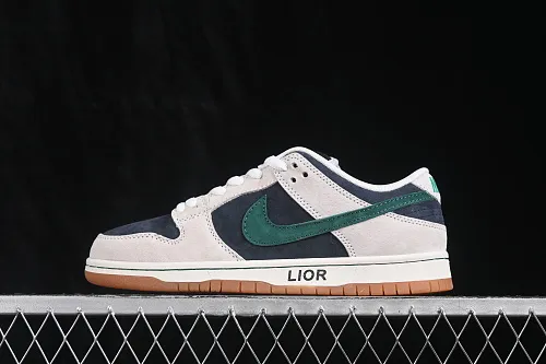 All Categories Nk SB Dunk Series Nk SB Dunk Low Low-top sneakers Nike SB Dunk Low Suede gray raw rubber SB low-top casual sneakers HF3704-001